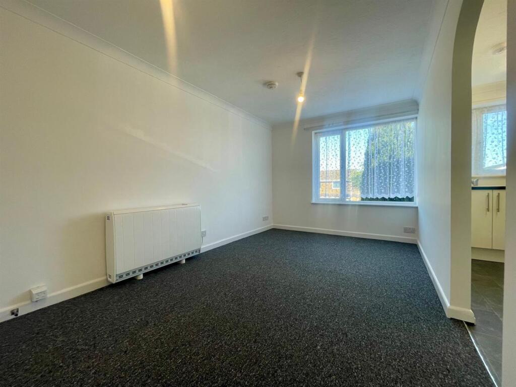 Additional image 4 of Medway Road, Ferndown