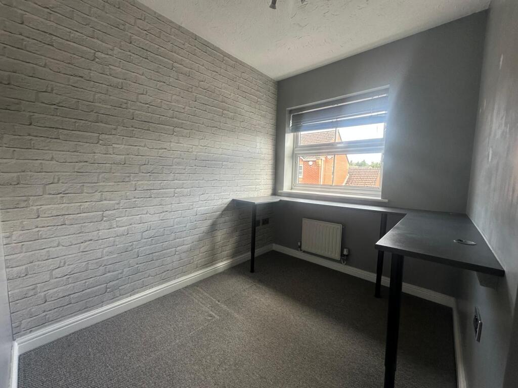 Additional image 10 of Vowchurch Close, Redditch