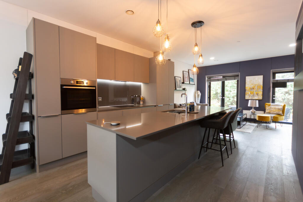 Additional image 32 of South Loop Park, Birmingham, B16 0