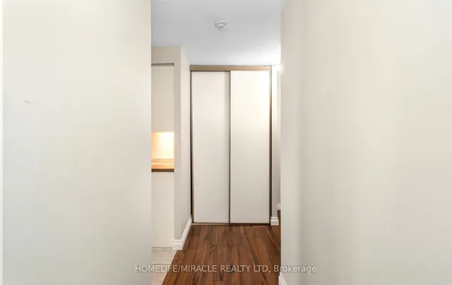 Additional image 9 of 35 Green Valley Dr Unit 1705