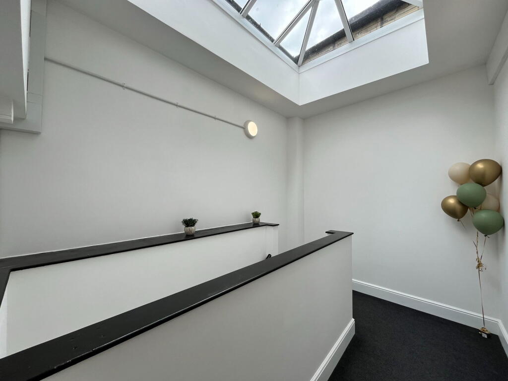 Additional image 7 of Central Chambers, Otley Street, Skipton, BD23 1DZ