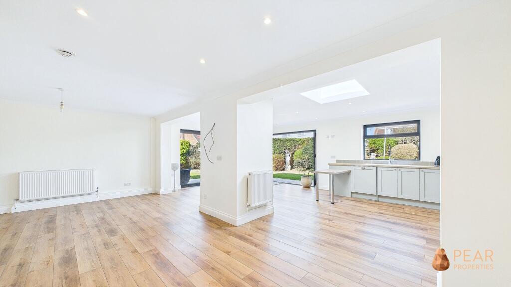 Additional image 5 of Arnside Close, Sompting, BN15