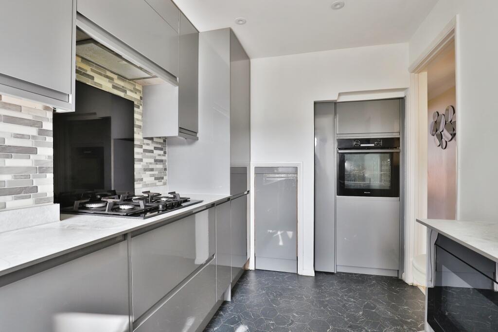 Additional image 7 of Sway Gardens, THROOP, Bournemouth, Dorset, BH8