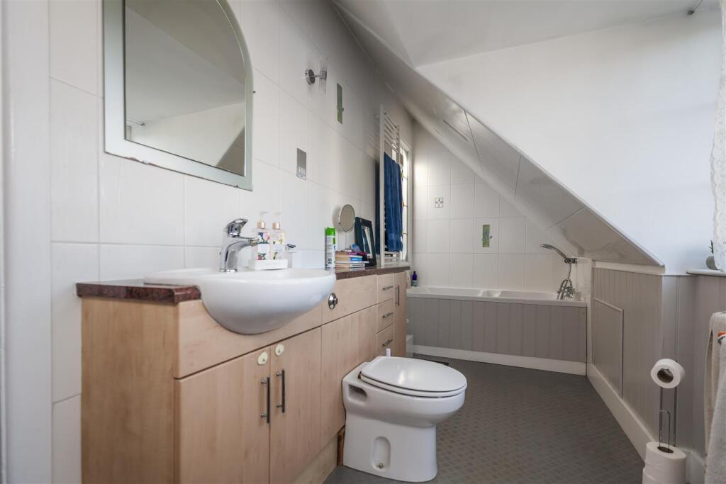 Additional image 18 of West Cliff Road, Westbourne