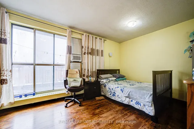 Additional image 36 of 10 Eddystone Ave Unit 250