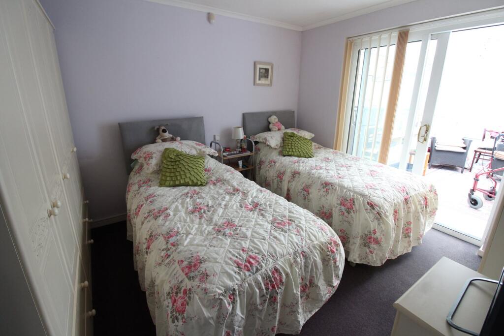 Additional image 7 of Dale View Road, Keighley, BD21