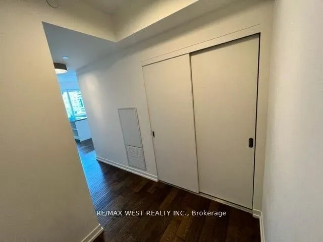 Additional image 18 of 21 Widmer St Unit 1209