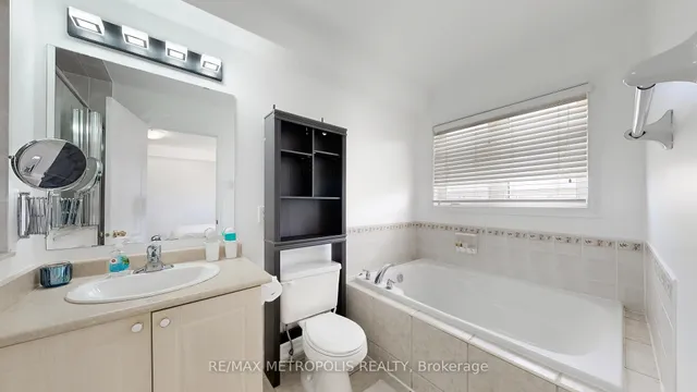 Additional image 24 of 301 Cook Rd