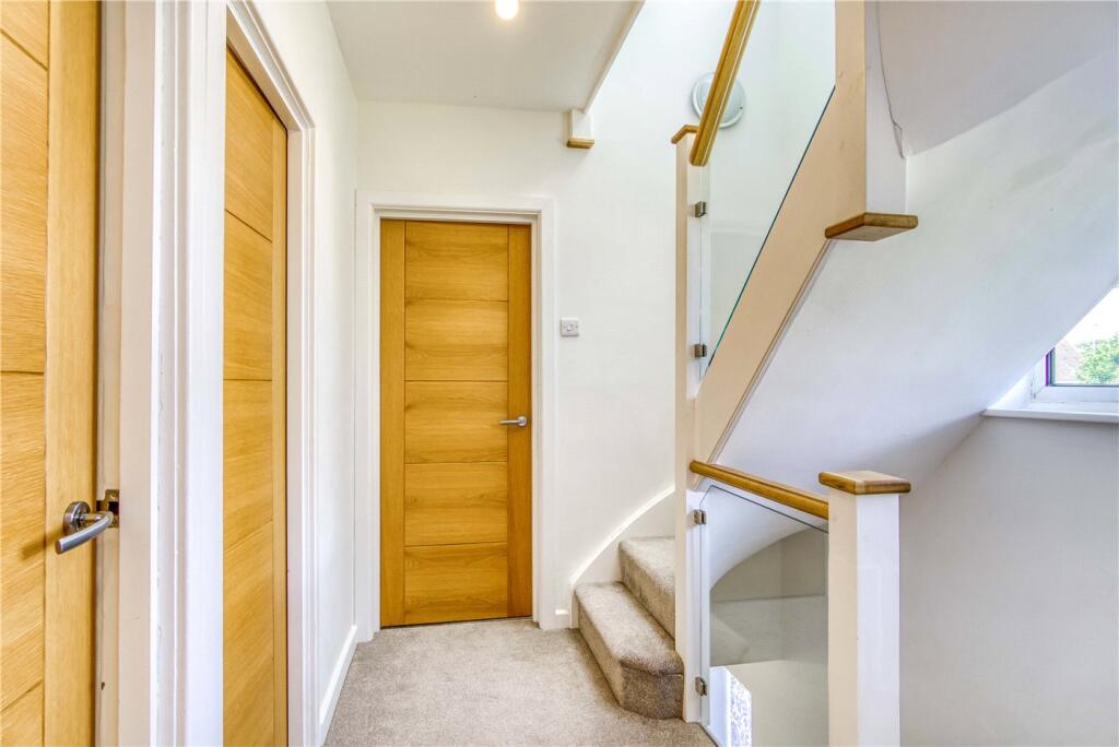 Additional image 11 of Selworthy Close, Whitecliff, Poole, BH14