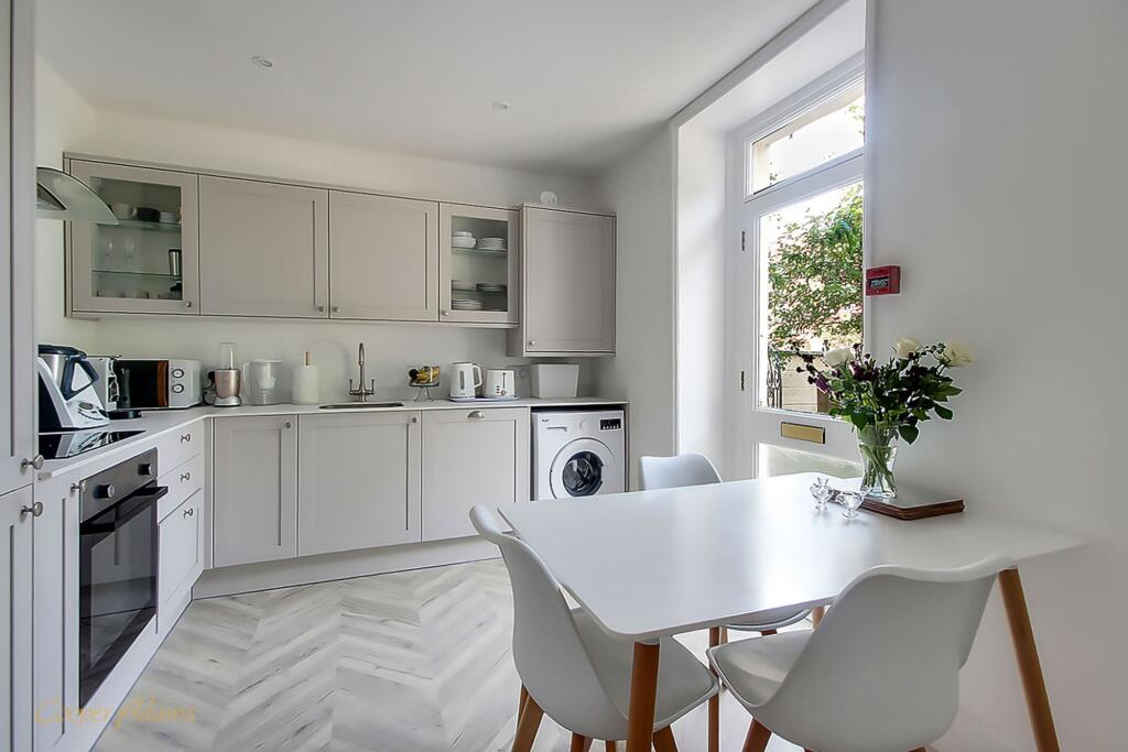 Additional image 15 of South Terrace, Littlehampton, BN17