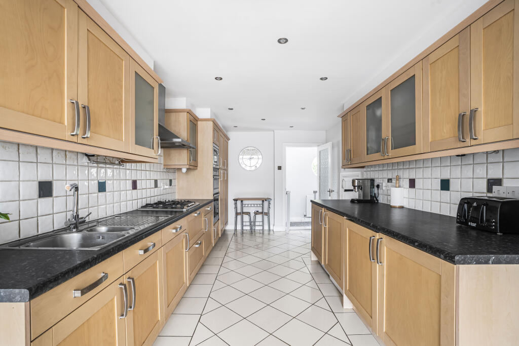 Additional image 5 of Beehive Lane, Welwyn Garden City, Hertfordshire, AL7