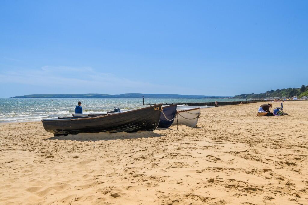 Additional image 2 of The Reef, Boscombe Spa