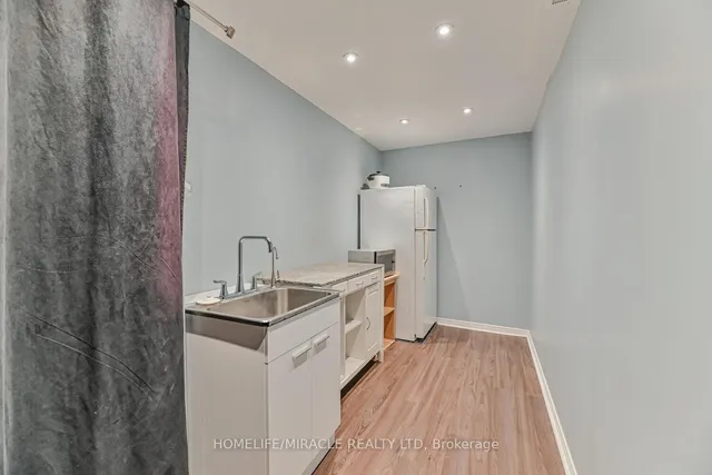 Additional image 5 of 110 Activa Ave Unit E-31