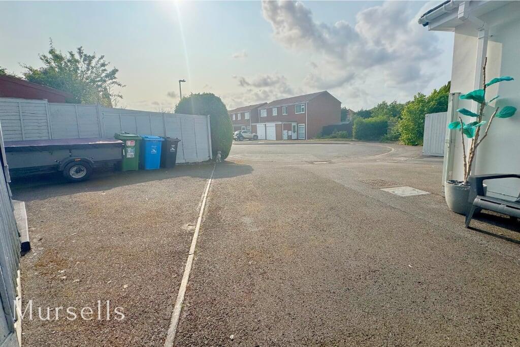 Additional image 24 of Seliot Close, Poole, BH15