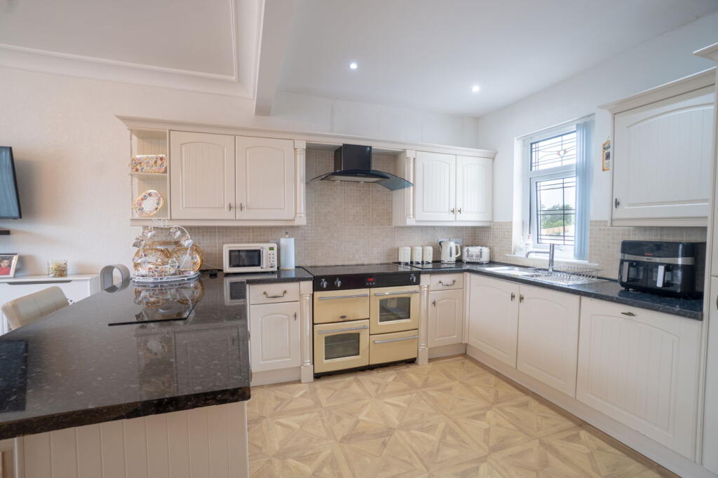 Additional image 9 of Bolton Hall Road, Bradford, BD2 1QB