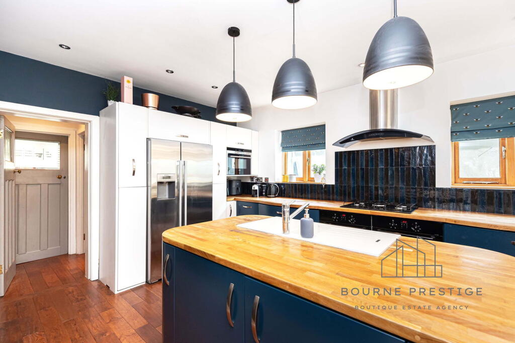 Additional image 7 of St Albans Ave, Queens Park