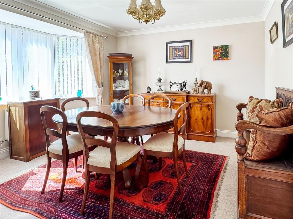 Additional image 4 of Linnet Close, Littlehampton