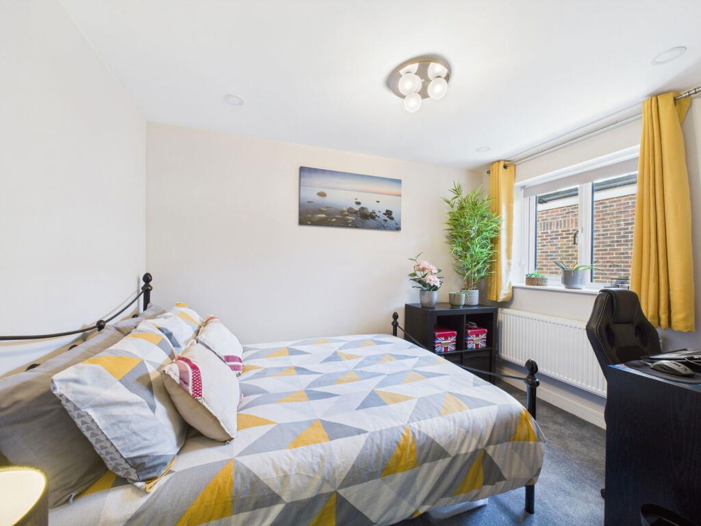 Additional image 8 of Gardiner Place, Worthing, BN11