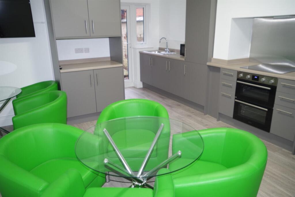 Additional image 3 of HOUSE SHARE Somerset Road, Bolton