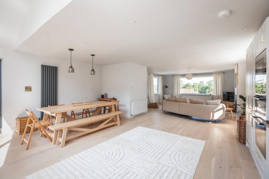 Additional image 10 of Woodleaze Close, Broadstone, Dorset, BH18