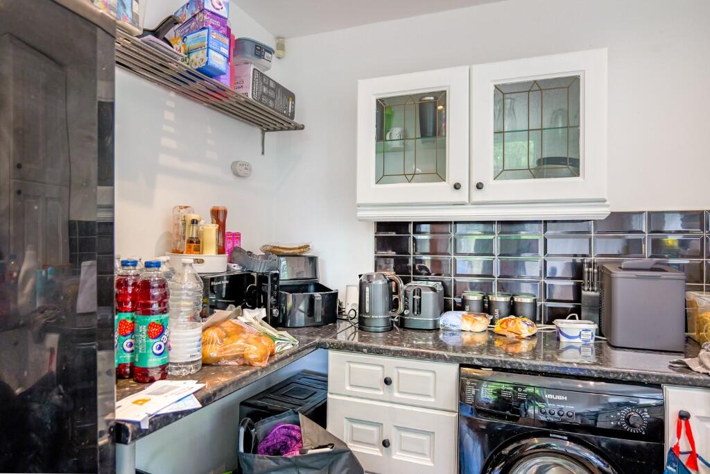 Additional image 3 of School Street, Bradford, BD4