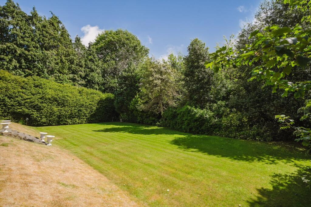Additional image 32 of Scott Lane, Riddlesden, BD20