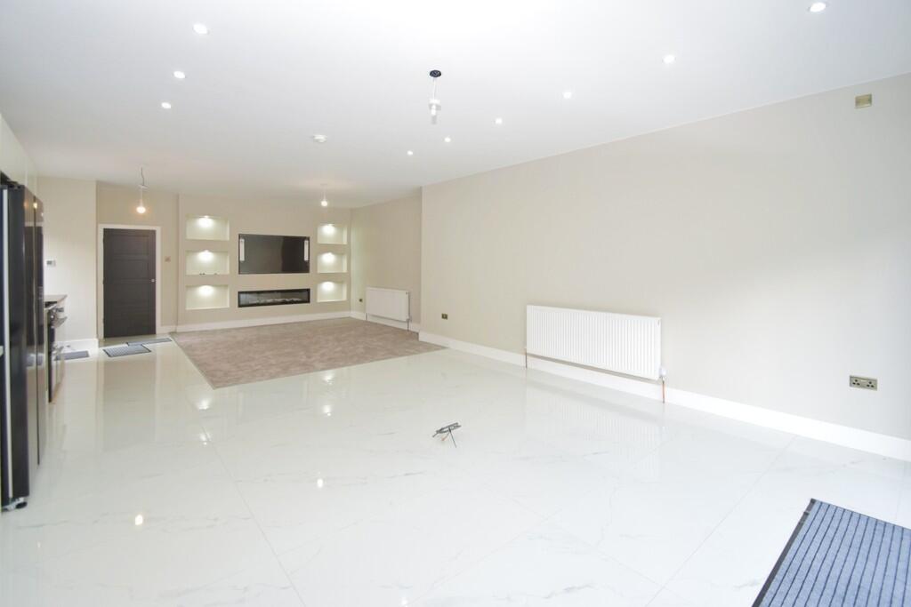 Additional image 9 of Bradford Road, Riddlesden, Keighley