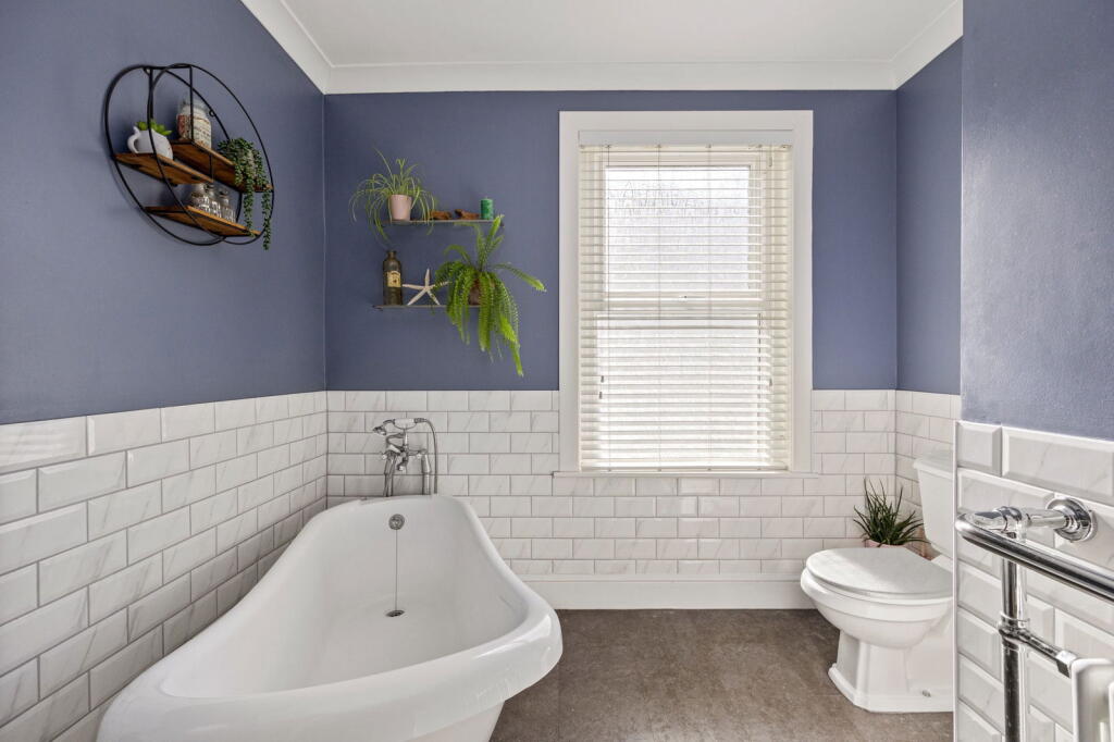 Additional image 14 of Chesswood Road, Worthing, West Sussex, BN11 2AA