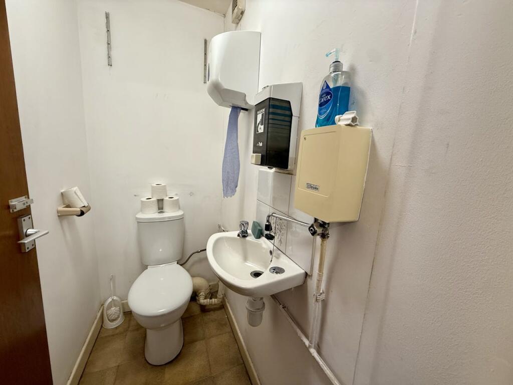 Additional image 6 of Unit M Hawthorn Industrial Estate, Birmingham, B21 0BH