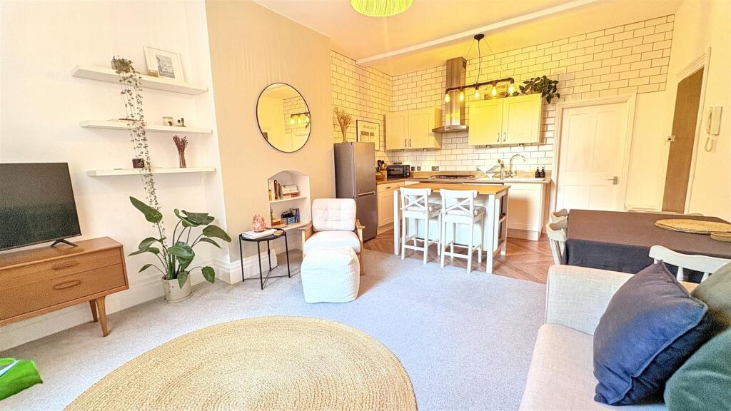 Additional image 7 of Greenhill Road, Moseley