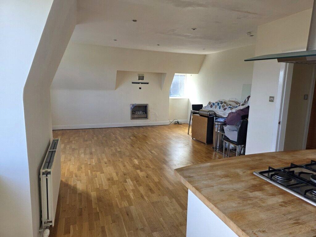 Additional image 5 of Flat 15, Royal Court, Queens Road, Aberdeen, AB15 4ZX