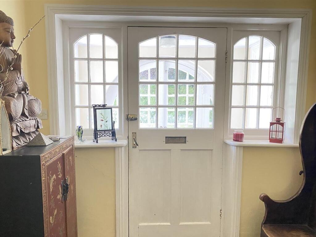 Additional image 13 of Sea View Road, Highcliffe, Christchurch