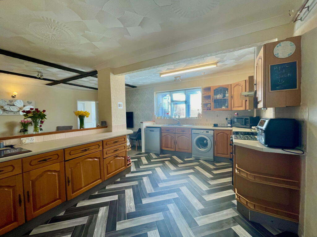 Additional image 9 of Barnes Crescent, Bournemouth, BH10 5AW