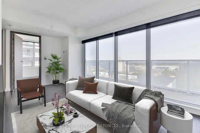 Additional image 12 of 19 Bathurst St Unit 1811