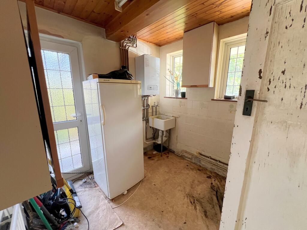 Additional image 8 of Farm Lane North, Barton On Sea, New Milton, Hampshire. BH25 7BP