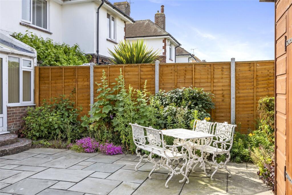 Additional image 17 of George V Avenue, Worthing, West Sussex, BN11