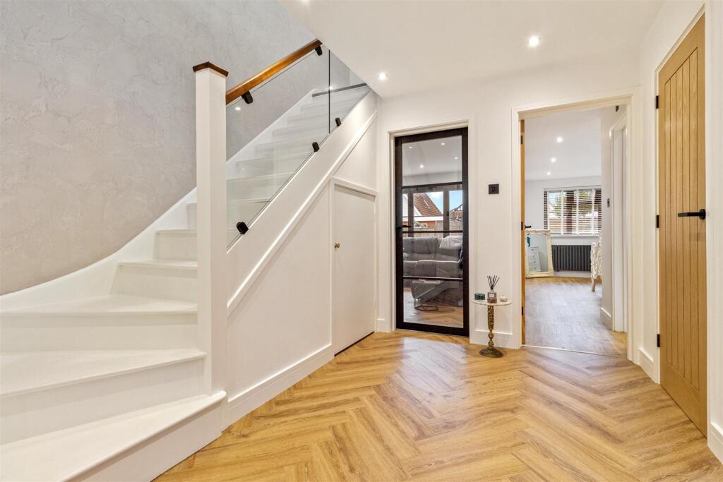 Additional image 21 of Maytree Close, Angmering, Littlehampton