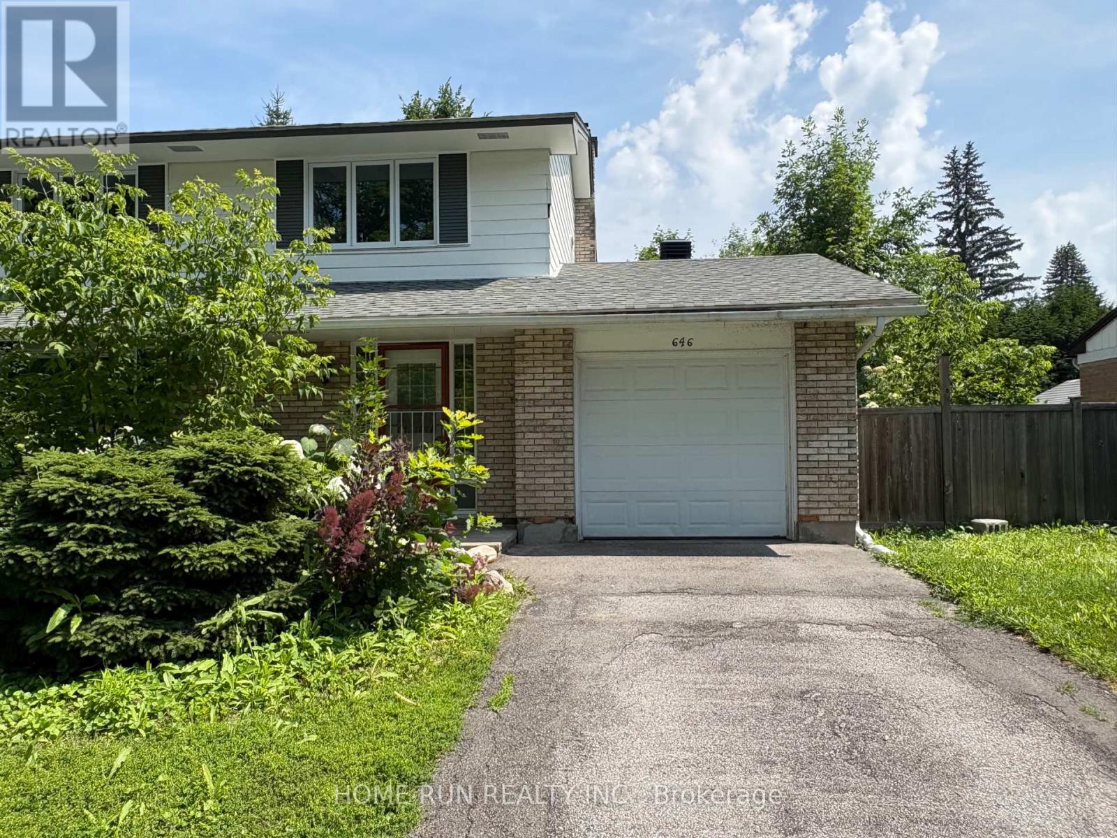 646 INGRAM CRESCENT|Ottawa, Ontario K1J7A8