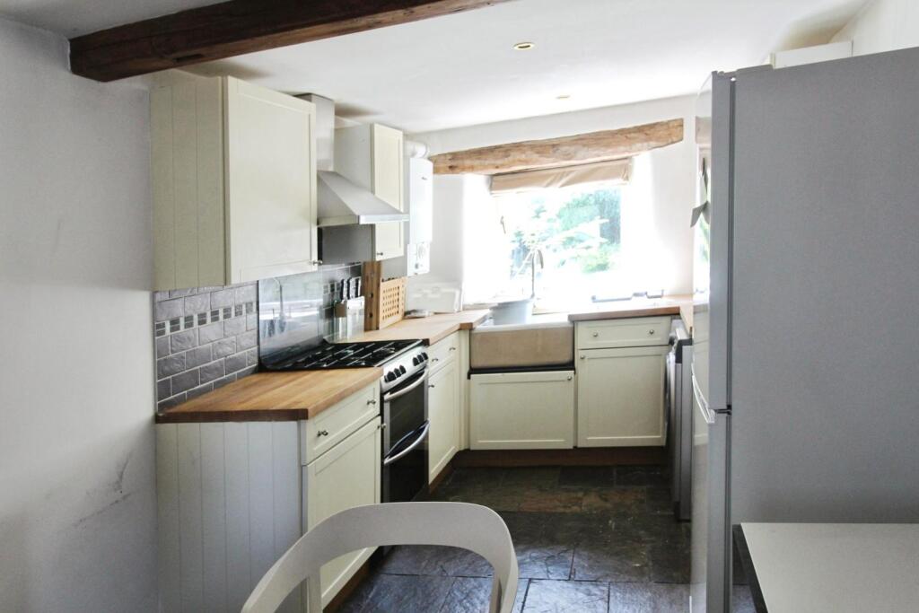 Additional image 5 of Tong Lane, Tong Village, Tong, BD4 0RP