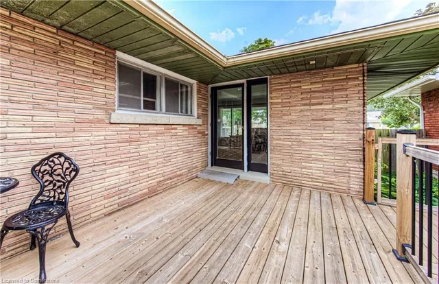 Additional image 27 of 433 Dumfries Ave