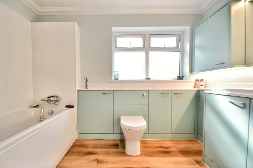 Additional image 23 of Broadstone