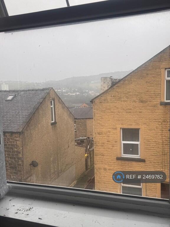 Additional image 15 of Acres Street, Bradford, BD21