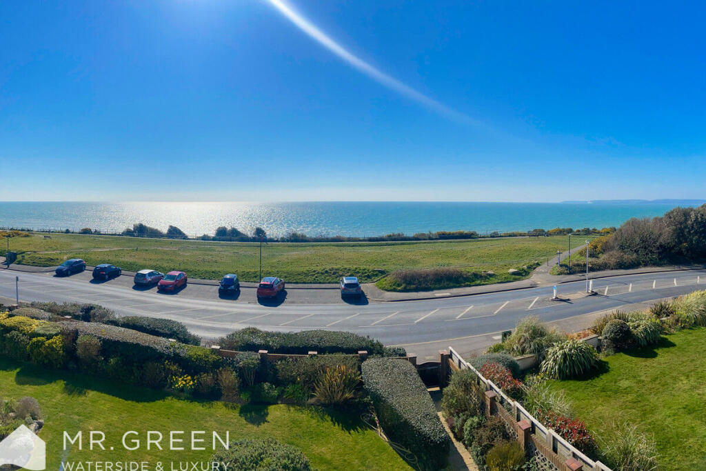 Additional image 2 of Cliff Lodge, 5 Boscombe Overcliff Drive, Bournemouth, BH5 1JB