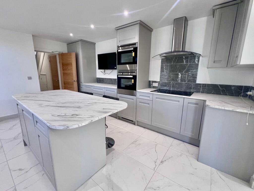 Additional image 8 of Wimborne Road - All bills included