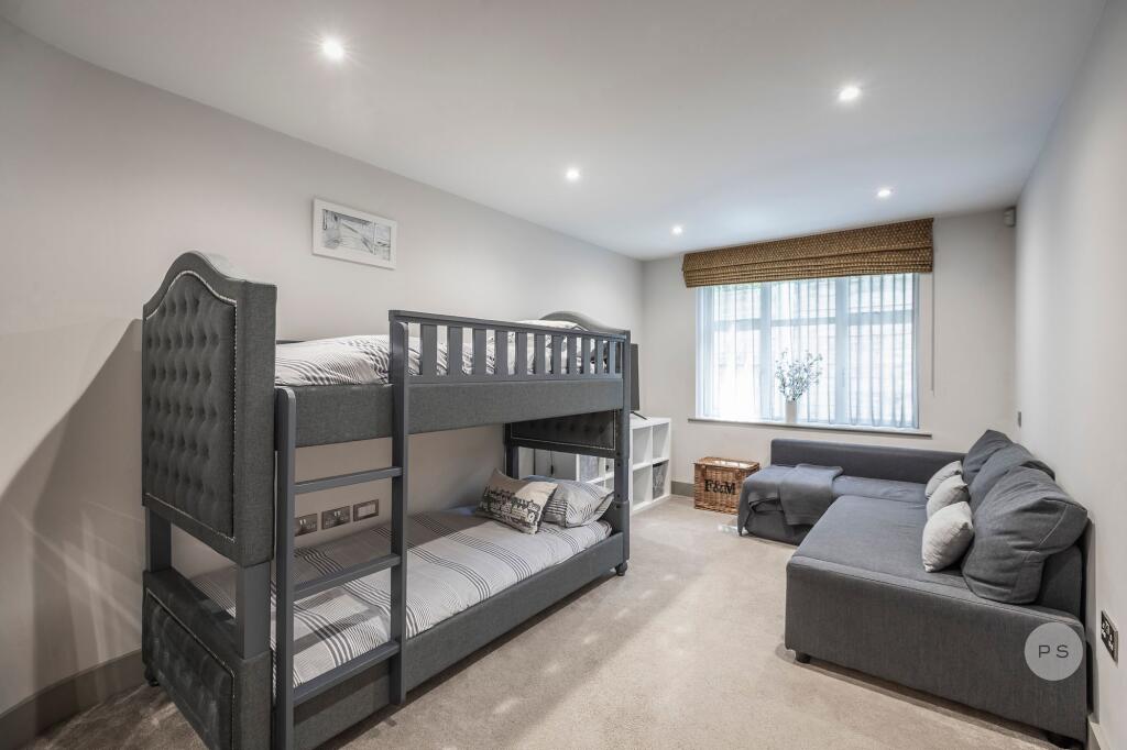 Additional image 33 of Flat 1 Crosstrees 80 Lilliput Road, Canford Cliffs, Poole, BH14 8FS