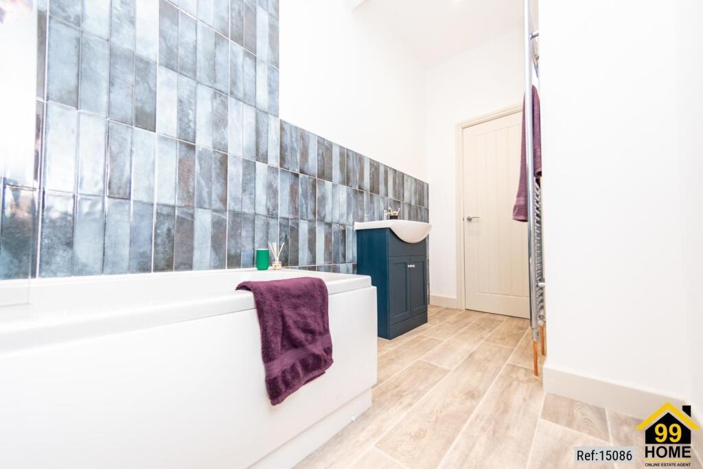Additional image 9 of Valley Road, Cleckheaton, West Yorkshire, BD19
