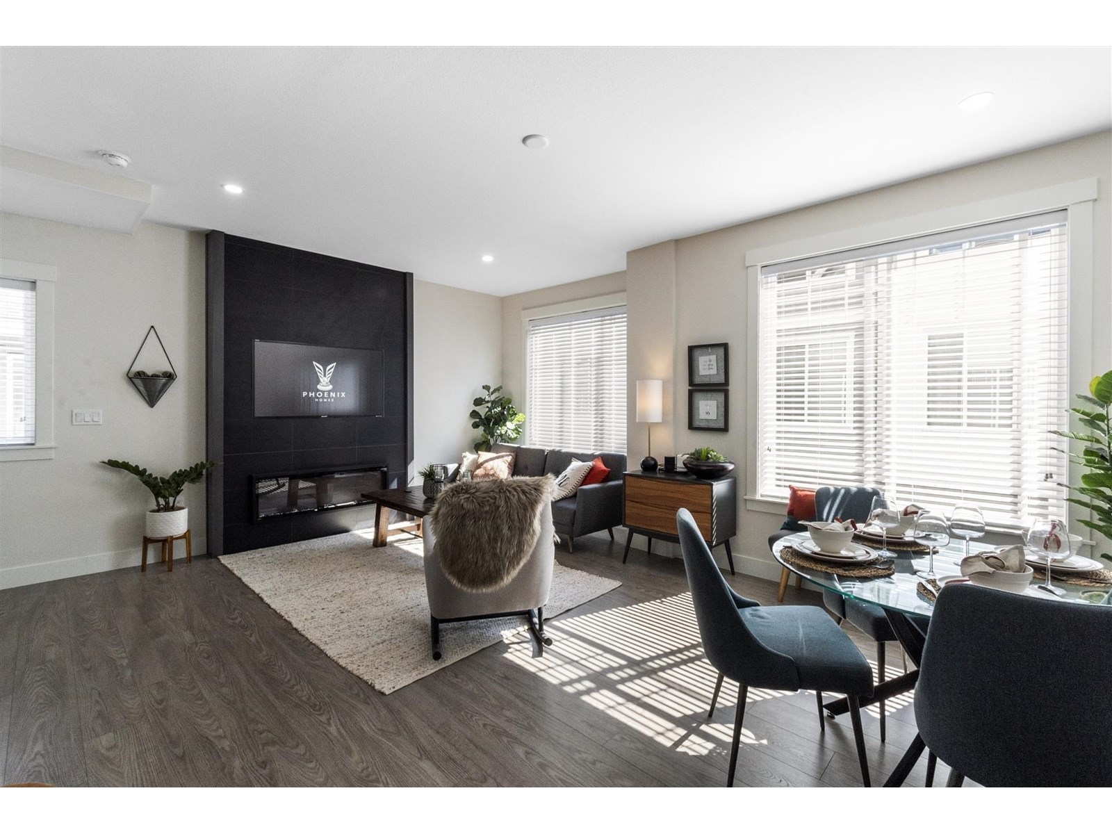 22 8033 166B STREET|Surrey, British Columbia V4N0G7