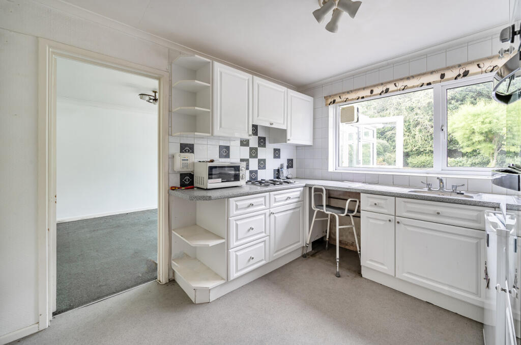 Additional image 18 of Long Meadow, Markyate, St. Albans