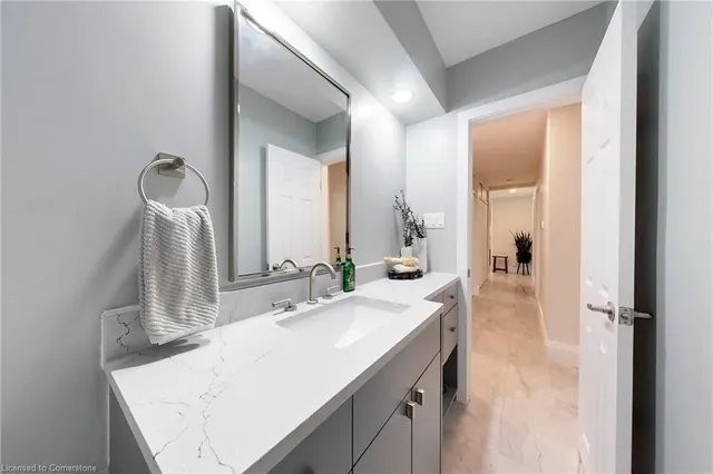 Additional image 32 of 218 Greenbrook Dr