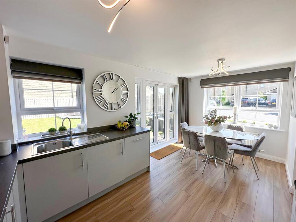 Additional image 21 of Stephenson Drive, Silsden,